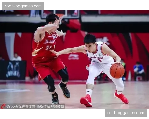 四川队进攻篮板拼抢积极性欠缺 二次进攻机会创造较少 四川队进攻篮板拼抢积极性欠缺 二次进攻机会创造较少